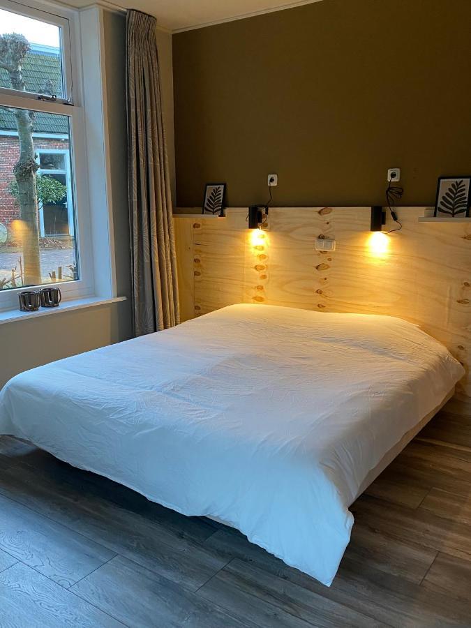 Bed And Breakfast Stinzenflora Cornjum ภายนอก รูปภาพ